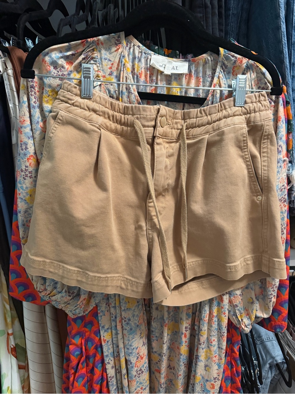 DL1961 Women's Drawstring Tan Athletic Shorts